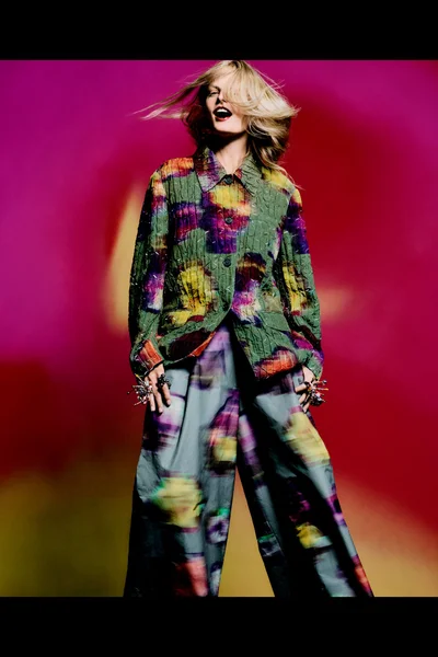 Look 11